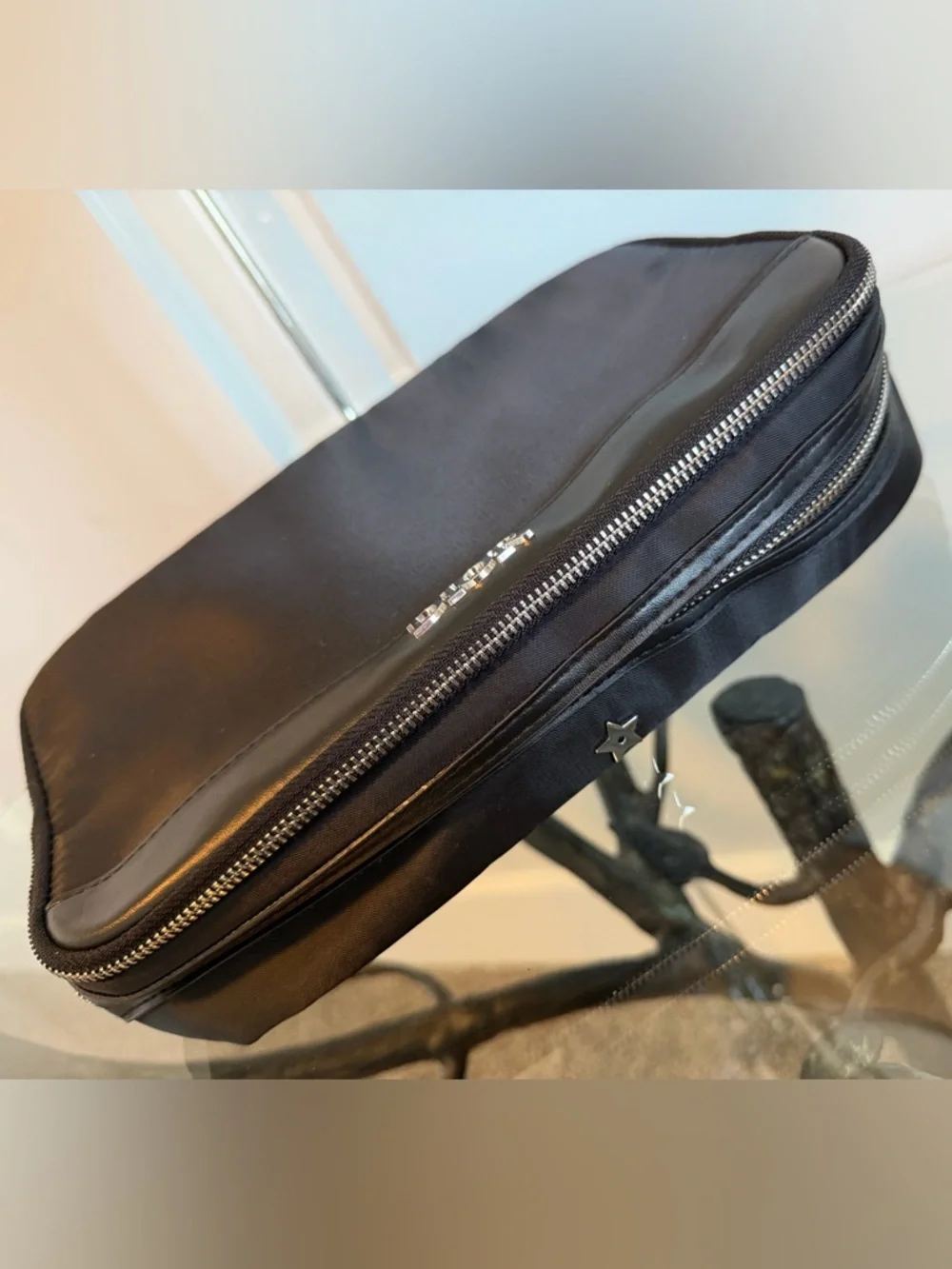 Dior Beauty Makeup/ Brush Bag - Picture 3 of 10